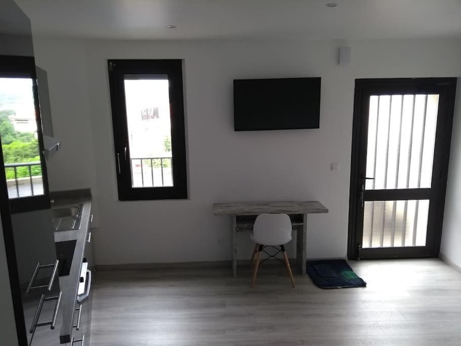 Charmant Appartement T2 Neuf ,Calme Tout Confort. Cases-de-Pene エクステリア 写真